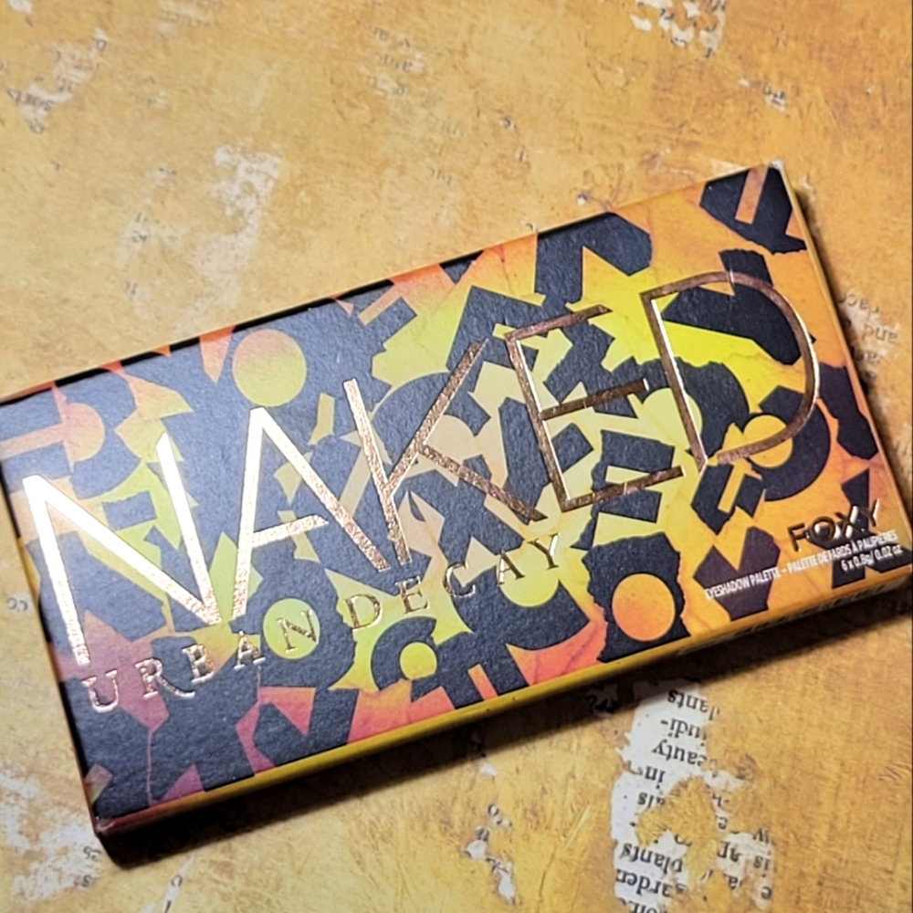 Urban Decay Naked "FOXY" Eyeshadow Palette